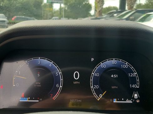 Used 2024 Jeep Grand Cherokee L Altitude AWD/4WD image 28