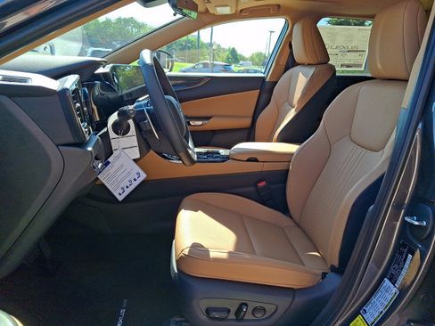 New 2026 Lexus NX 350 AWD w/ Accessory Package (2T) image 6