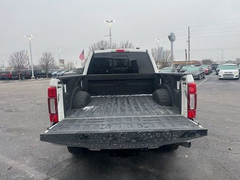 Used 2021 Ford F250 Lariat image 10