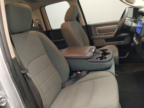 Used 2017 RAM 1500 Classic SLT image 21