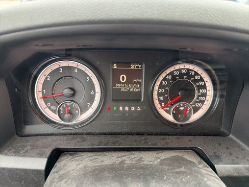 Used 2017 RAM 1500 Express w/ Express Value Package image 9