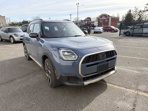 Certified 2025 MINI Cooper Countryman S image 2