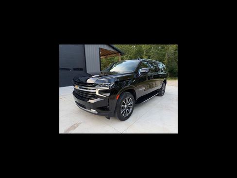 Used 2021 Chevrolet Suburban LT AWD/4WD image 1