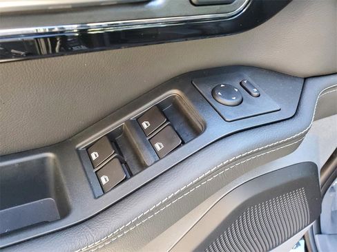 Used 2025 INEOS Grenadier Trialmaster Edition image 17