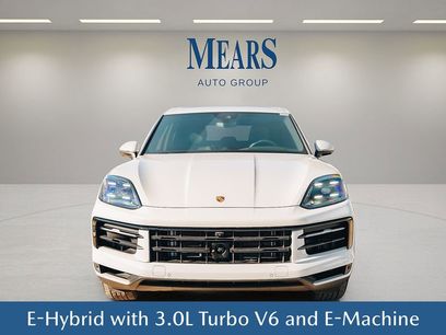 Used 2024 Porsche Cayenne w/ Premium Package