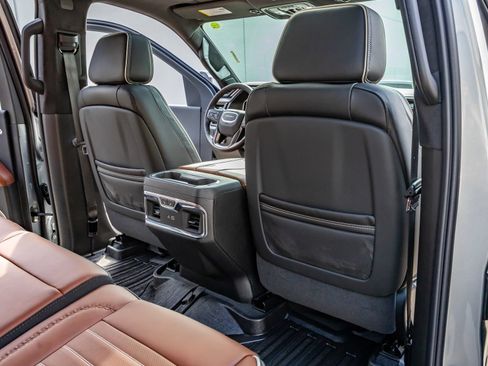 Used 2026 GMC Sierra 2500 Denali Ultimate AWD/4WD image 33