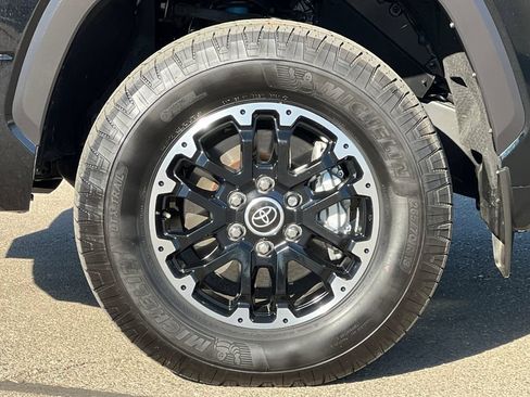 Used 2024 Toyota Tundra SR5 w/ TRD Off-Road Premium Package AWD/4WD image 28