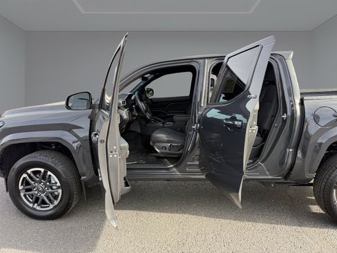 Used 2024 Toyota Tacoma SR5 RWD image 8