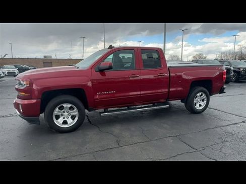 Certified 2019 Chevrolet Silverado 1500 LT w/ All Star Edition image 4