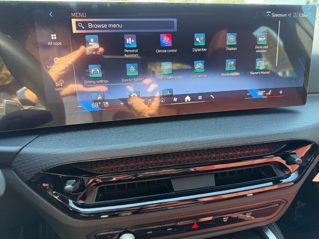Certified 2026 BMW 430i xDrive w/ M Sport Package AWD/4WD image 25