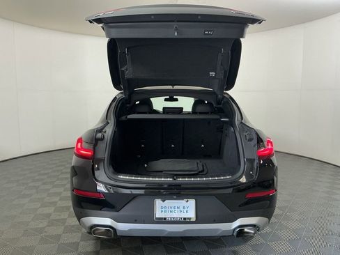 Certified 2023 BMW X4 xDrive30i w/ Convenience Package image 10