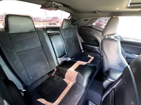 Used 2022 Dodge Challenger R/T w/ Plus Package image 20