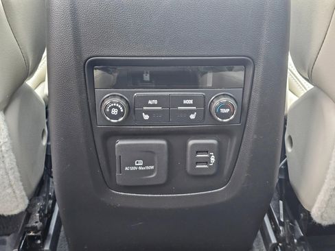Used 2019 Buick Enclave Premium image 21