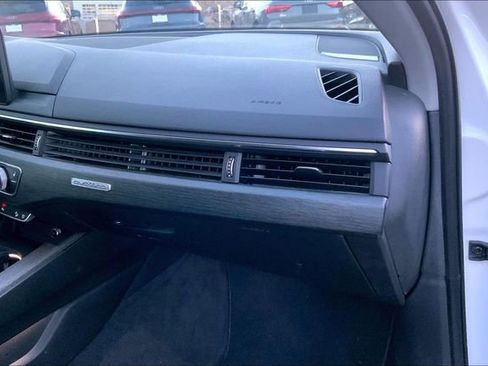 Used 2017 Audi A4 2.0T allroad Premium Plus w/ Premium Plus Package image 16