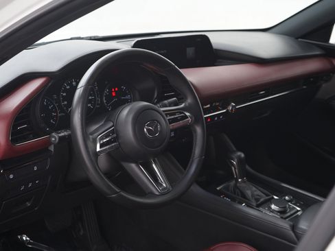 Used 2020 MAZDA MAZDA3 Hatchback w/ Premium Package FWD image 21