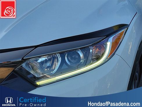 Certified 2020 Honda HR-V Sport image 28