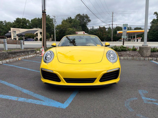 Used 2017 Porsche 911 Targa 4S AWD/4WD image 2