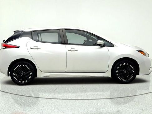 Used 2023 Nissan Leaf SV Plus FWD image 4