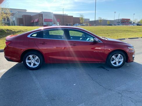 Used 2024 Chevrolet Malibu LT FWD image 7