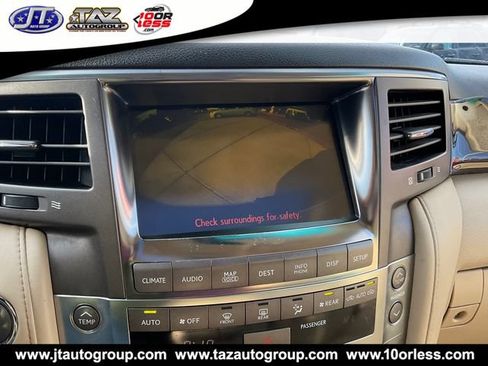 Used 2011 Lexus LX 570 4WD w/ Luxury Pkg image 18