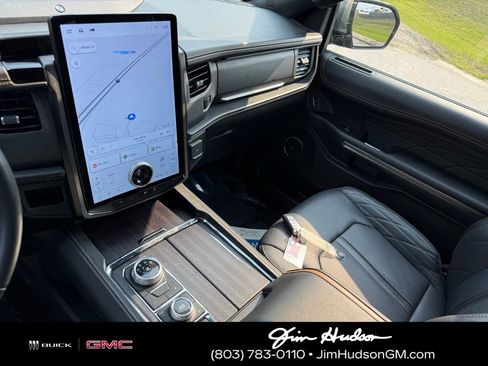 Used 2023 Ford Expedition Max Platinum image 35