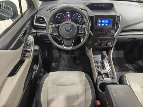 Used 2023 Subaru Forester AWD/4WD image 4