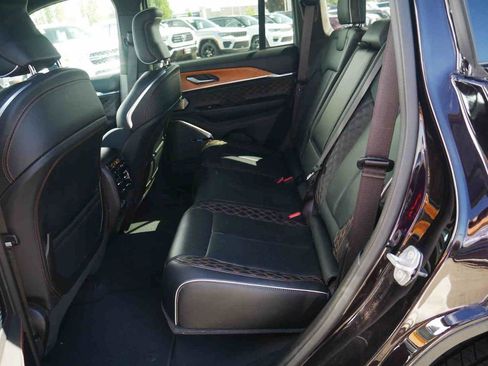 Certified 2022 Jeep Grand Cherokee Summit AWD/4WD image 13