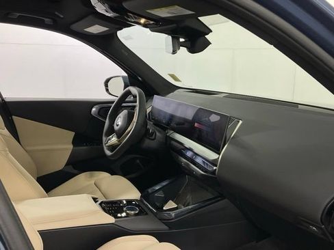 Certified 2025 BMW X3 xDrive30i w/ Premium Package AWD/4WD image 28