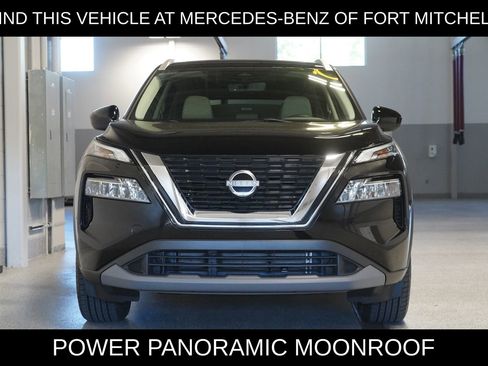 Used 2023 Nissan Rogue SV w/ SV Premium B Package AWD/4WD image 2