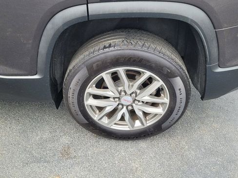 Used 2019 GMC Acadia SLE FWD image 8