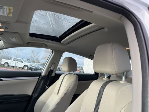 Used 2017 Honda Civic EX image 18