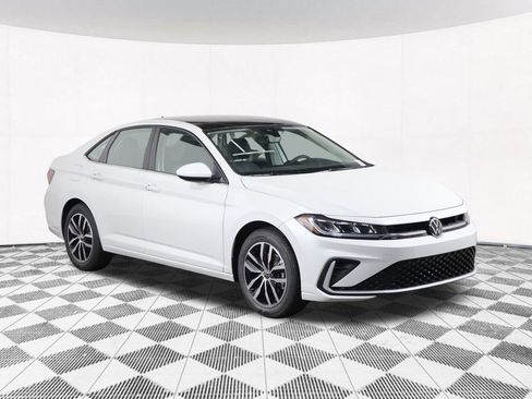 New 2025 Volkswagen Jetta SE image 15