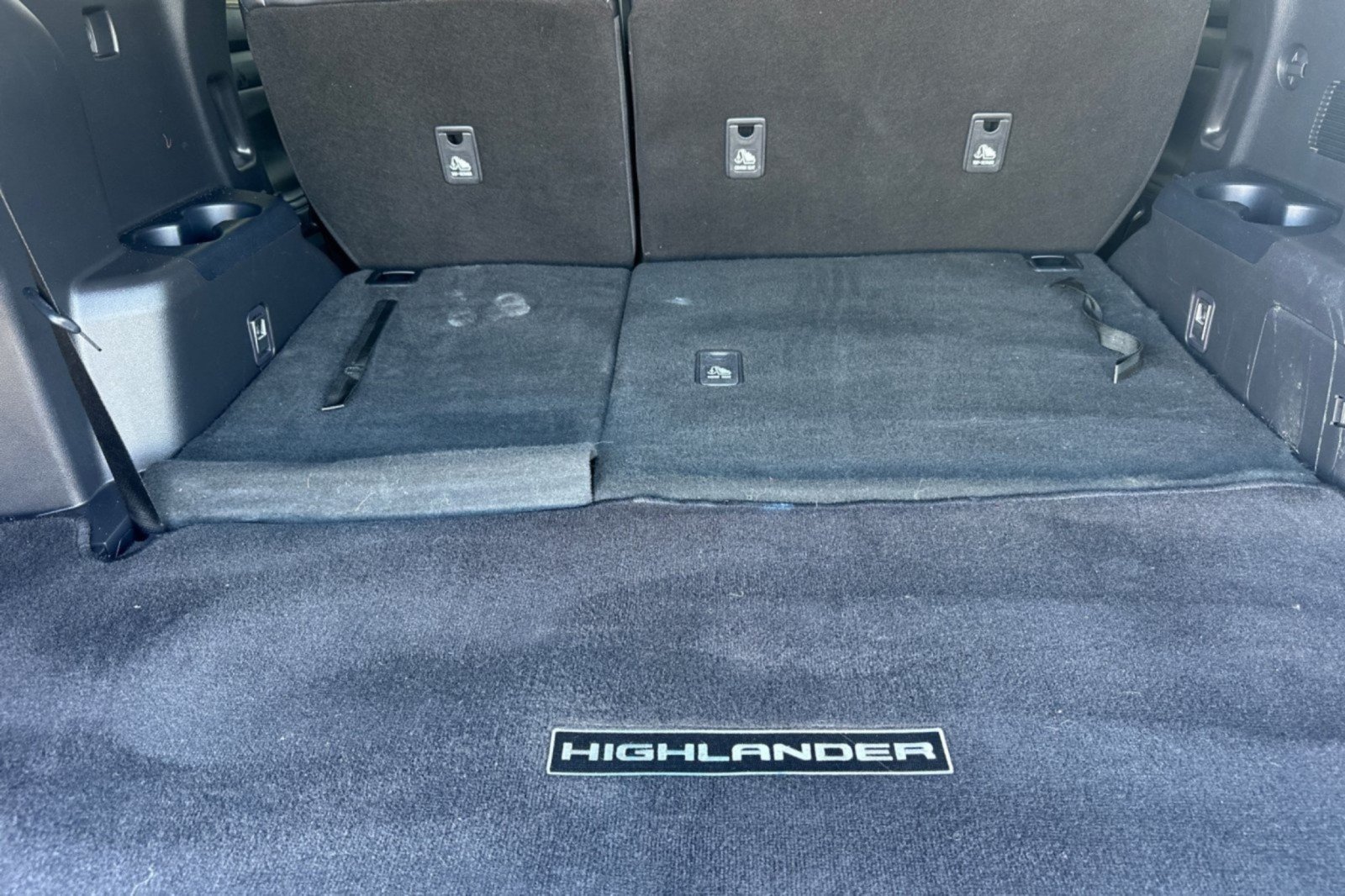 Certified 2022 Toyota Highlander XLE FWD image 15