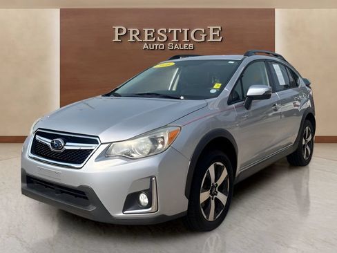Used 2016 Subaru Crosstrek Touring AWD/4WD image 31