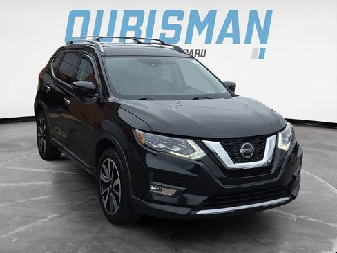 Used 2018 Nissan Rogue SL w/ Premium Package image 1