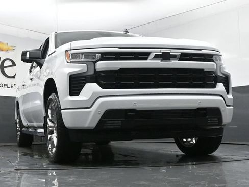 New 2026 Chevrolet Silverado 1500 RST w/ Safety Package AWD/4WD image 3