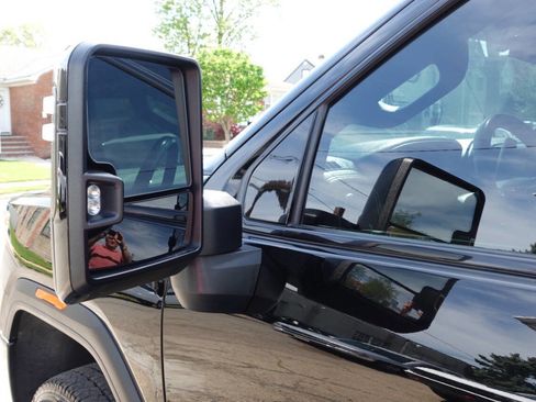 Used 2023 GMC Sierra 2500 AT4 w/ Gooseneck/5TH Wheel Package image 13