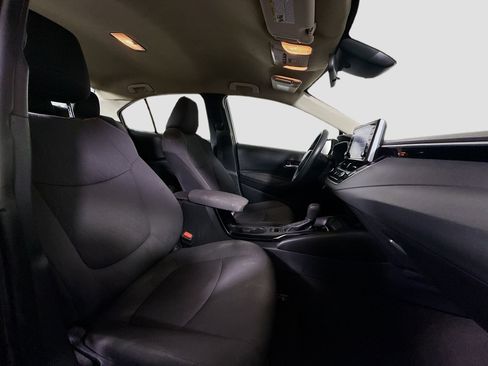 Used 2021 Toyota Corolla LE FWD image 28