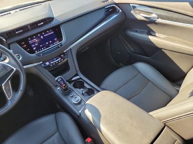 Used 2022 Cadillac XT5 Premium Luxury AWD/4WD image 27