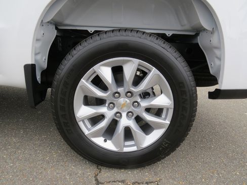 New 2026 Chevrolet Silverado 1500 Custom image 13