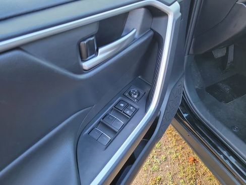 Used 2024 Toyota RAV4 XLE image 12
