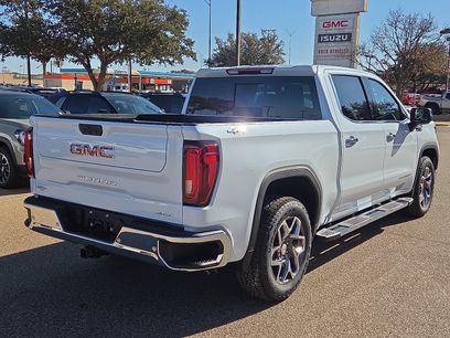 New 2026 GMC Sierra 1500 SLT