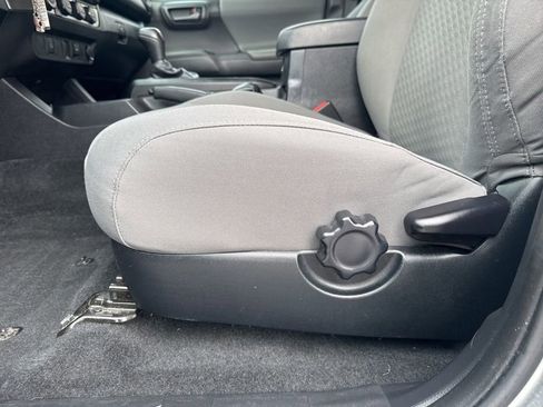 Certified 2023 Toyota Tacoma SR image 31