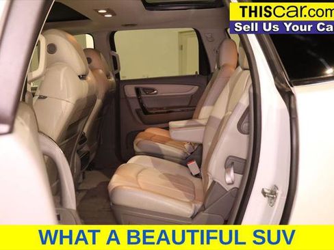 Used 2017 Chevrolet Traverse Premier FWD image 11
