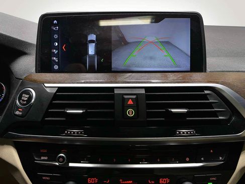 Used 2018 BMW X3 xDrive30i AWD/4WD image 16
