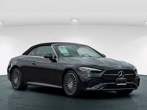 Used 2026 Mercedes-Benz CLE 300 4MATIC Cabriolet image 10