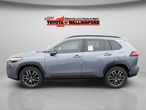 New 2026 Toyota Corolla Cross XLE w/ Convenience Package image 2