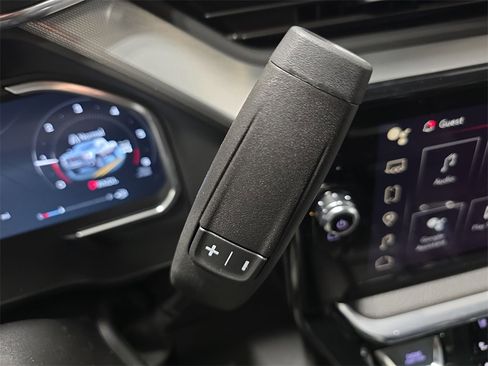 New 2026 GMC Sierra 2500 Denali w/ Technology Package image 19