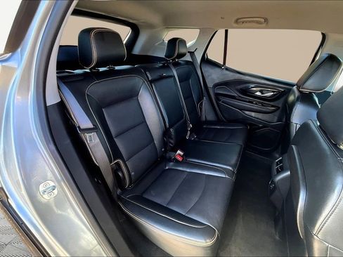 Used 2023 GMC Terrain AT4 image 29