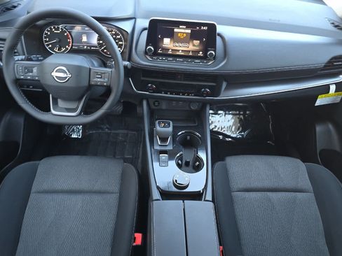 New 2026 Nissan Rogue SV AWD/4WD image 3